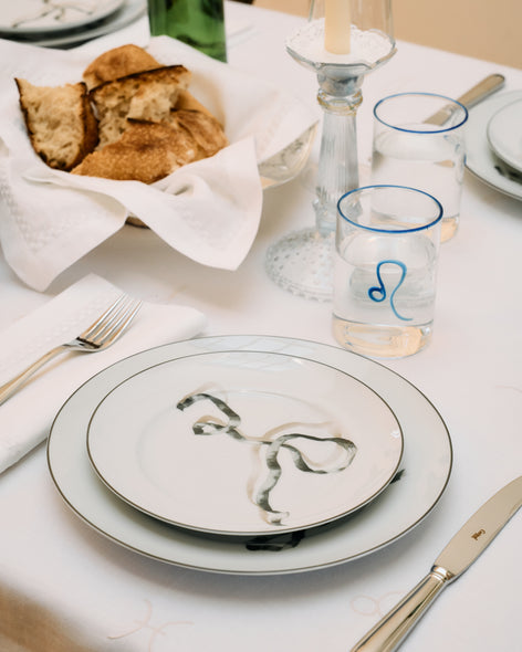 Charlap Hyman & Herrero Ribbon Dessert Plates Set of 4